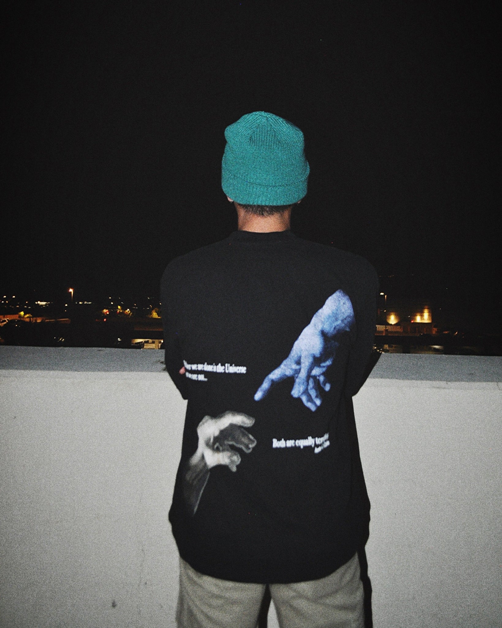 ALONE LONG-SLEEVES